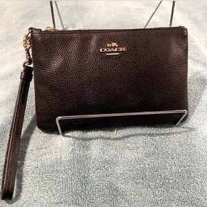 Coach Wristlet Like New